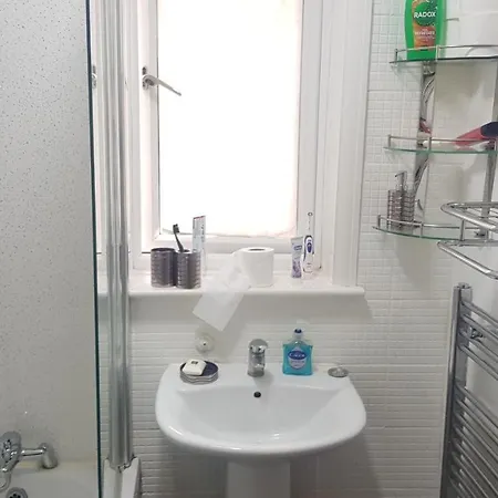 Single Bedroom In Withington M20 1 Single Bed, Rm4 Pensjonat Manchester