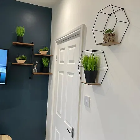 Deluxe Centrally Located In Appartement *