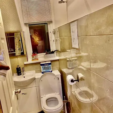 Apartment Spacious, Comfortable And Elegant 3 Bedroom