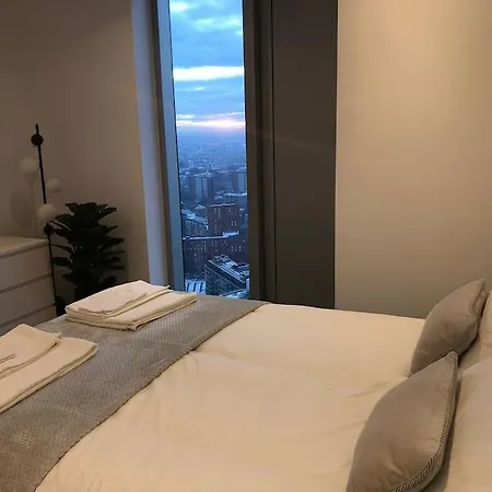 1bedroom Penthouse , Views * Манчестер