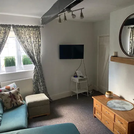 Ask 4 Discount Best 3-bed House In