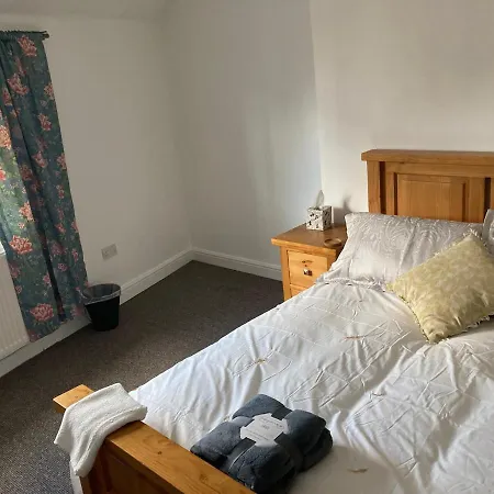 Ask 4 Discount Best 3-bed House In Manchester