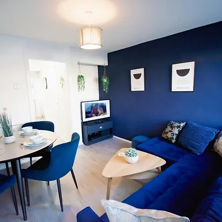 Holiday home Ideal Away In Whitefield Bury