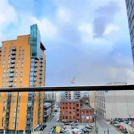 Stylish 2 Bedroom Manchester