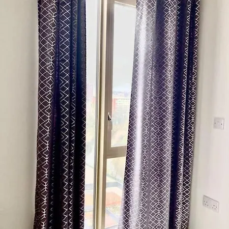 Gorgeous Luxury Canel Park View Gym 2 Ensuites Bedroom Near Centre Апартаменты *