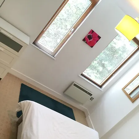 Piccadilly Pad *