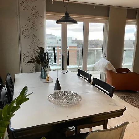 3 Bedroom Penthouse *