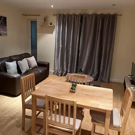 Lovely 1 Bedroom Lejlighed Manchester