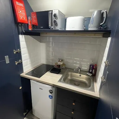 Deluxe In 20 Percent Off For Drake Concert Attendees! Apartmán Manchester
