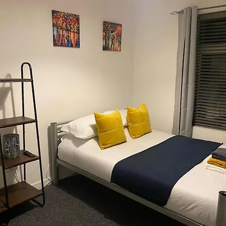 Whole House - Fast Wifi & Free Parking - Contractor Friendly By Irwell * Manchester