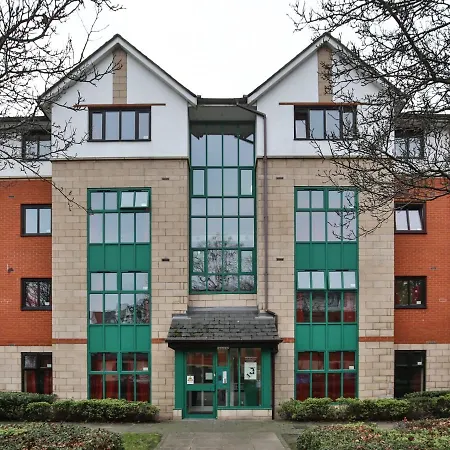 Apartment Comfy Ensuite Bedrooms At Gardens Near Centre