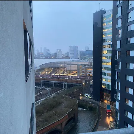 Lovely One Bedroom Flat In The Centre Apartment