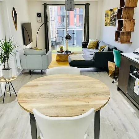 Eclectic Dwelling * Manchester