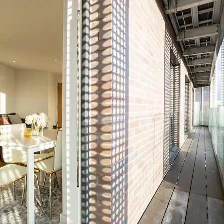 Guestready - Modern With A Balcony