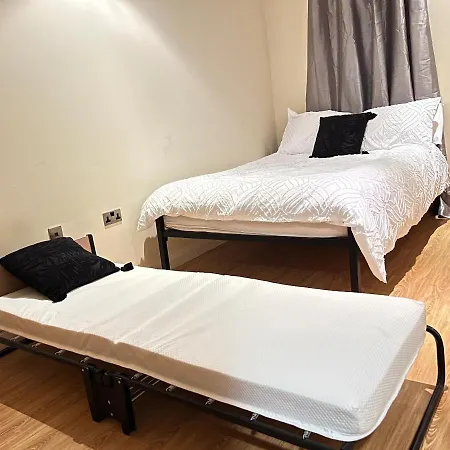 Lovely 1 Bedroom * Manchester
