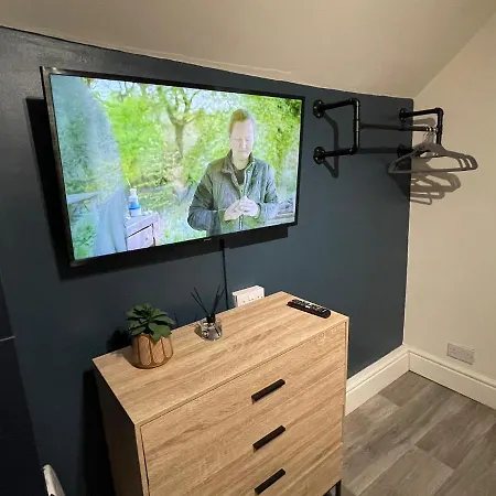 Deluxe In 20 Percent Off For Drake Concert Attendees! Apartamento