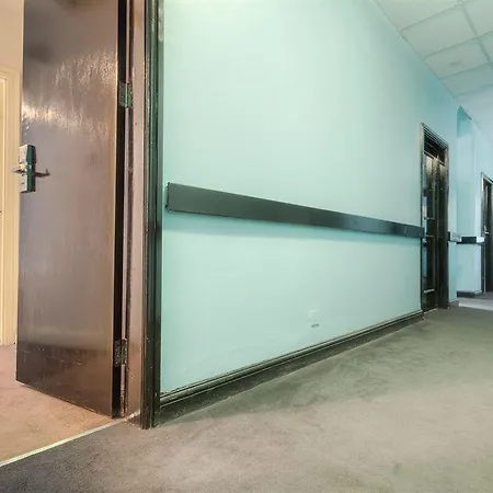 Ashton House Hostel Manchester
