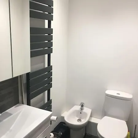アパート Beautiful Detached Private Annex In Great Location *