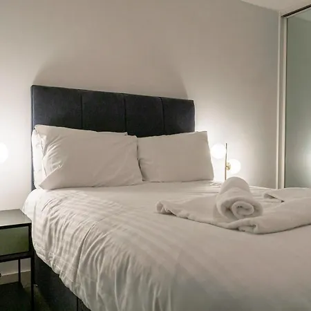 Apartment Lovely 2 Bedroom Duplex In Salford Manchester