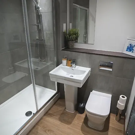 Modern 1-bed - Brand New - - Free Wi-fi Apartment Manchester