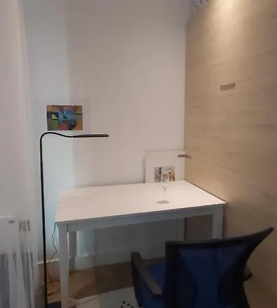 A Cosy Single In Elizabeth Tower * Manchester