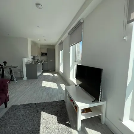 Apartment Crown X Chapel Manchester