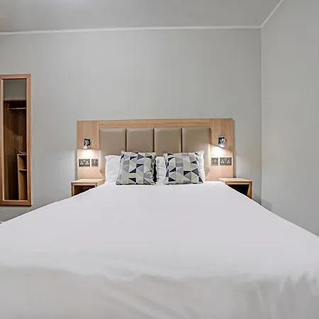 Отель Weaste Hotel, West Manchester Солфорд