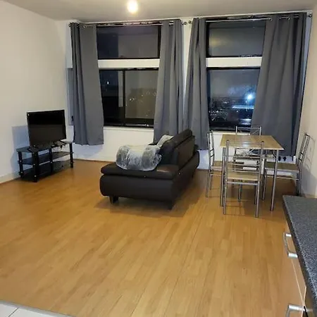 Апартаменты Comfortable 1 Bedroom Манчестер