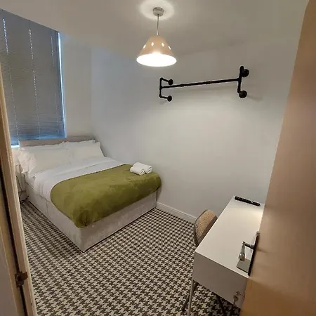 Bankwellstreet Pensión 3*