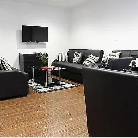 Apartment Lewis In The Heart Of The Northern Quarter Sleeps Up To 12 *