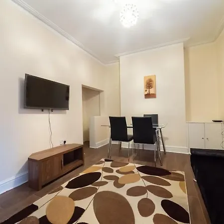 Lejlighed Spacious 2 Bedroom House Manchester