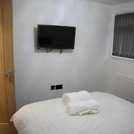 Rostron House Гостевой дом Манчестер