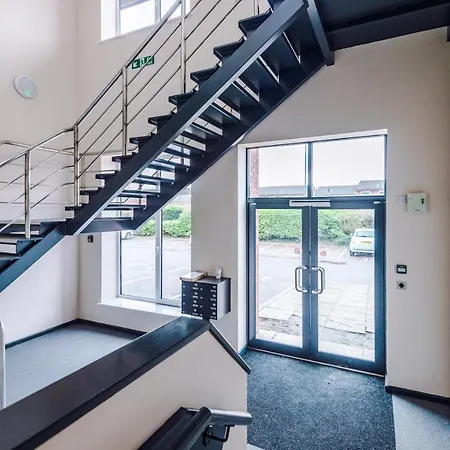 Weelky And Monthly Bookings At Cassia Unit - Telly Homes Ltd -brand New 1 Bedroom Salford, * Манчестер