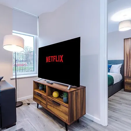 Апартаменты Weelky And Monthly Bookings At Cassia Unit - Telly Homes Ltd -brand New 1 Bedroom Salford, Манчестер