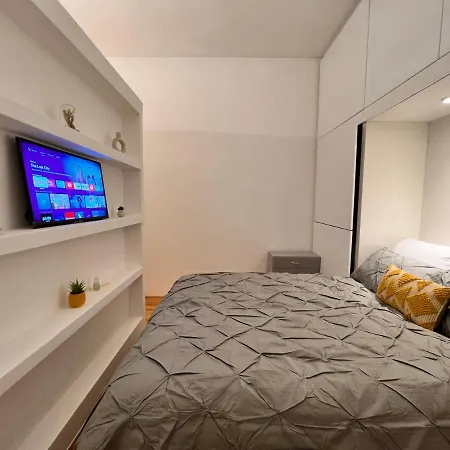Cosy Hideaway Apartment *