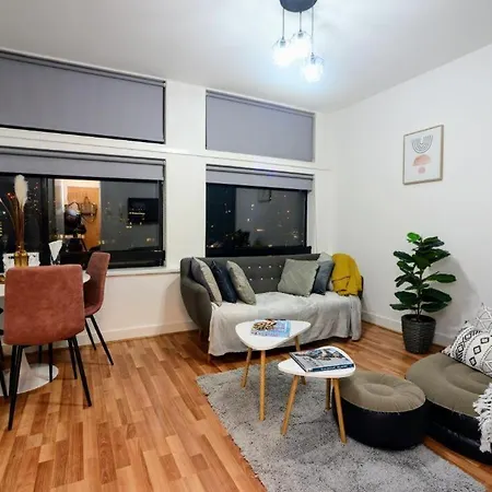 Apartment Duplex One Bedroom In Center *