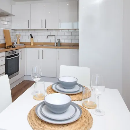 Guestready - Serene Getaway In Salford Appartement *