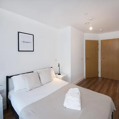 Guestready - Peaceful Holiday In Salford * Μάντσεστερ