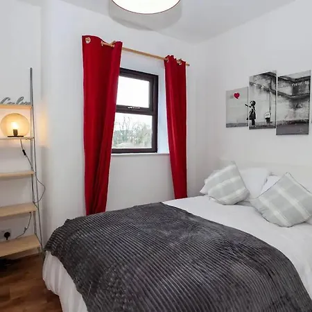아파트 Lovely 2 Bedroom Flat 5 Min To Centre With Parking 맨체스터