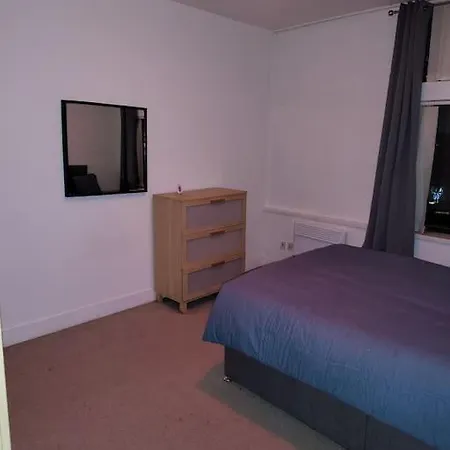 Comfortable 1 Bedroom Appartement