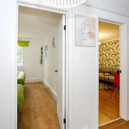 *new*quiet Apt 13min To Ao Arena,free Parking Apartment Manchester