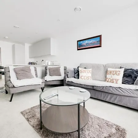 Pass The Keys Modern Central 1 Bed Apt Sleeps 4 Old Trafford *