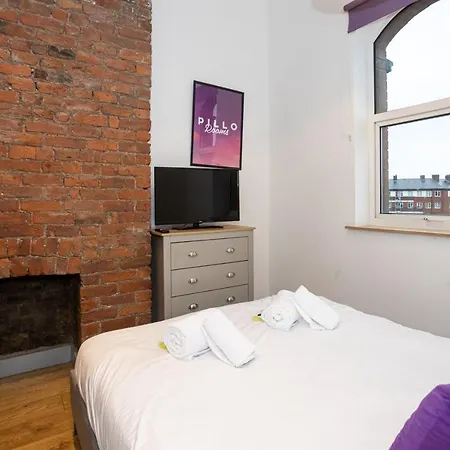 Pillo Serviced - Salford * Mánchester