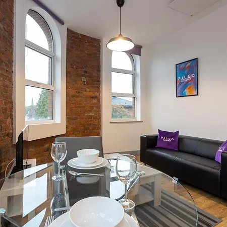 Pillo Serviced - Salford Apartment *