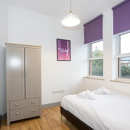 Apartment Pillo Serviced - Salford *