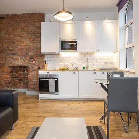 Pillo Serviced - Salford Apartment