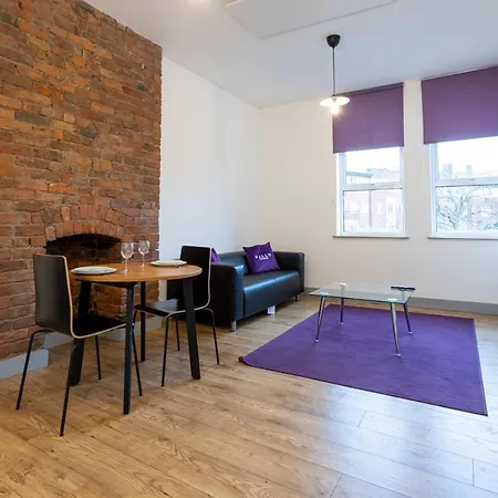 Apartment Pillo Serviced - Salford Manchester