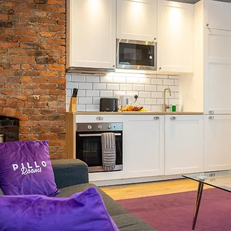 Pillo Serviced - Salford Apartment *