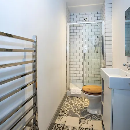 Pillo Serviced - Salford * Mánchester