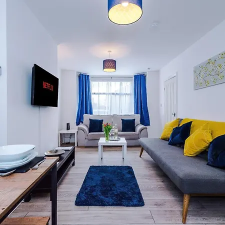 Half Mile To Etihad Stadium & Coop Arena, Free Parking, 6 Ppl Manchester